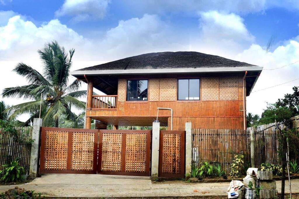Modern Bahay Kubo In A Farm Near Tagaytay Villa Tagaytay City Exterior photo